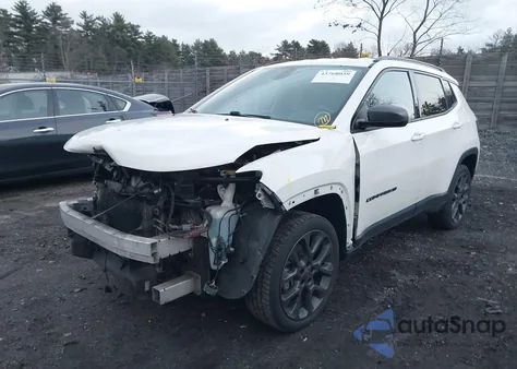 2021 Jeep Compass 80Th Anniversary 4X4 from USA, damaged, VIN 3C4NJDEB3MT570412